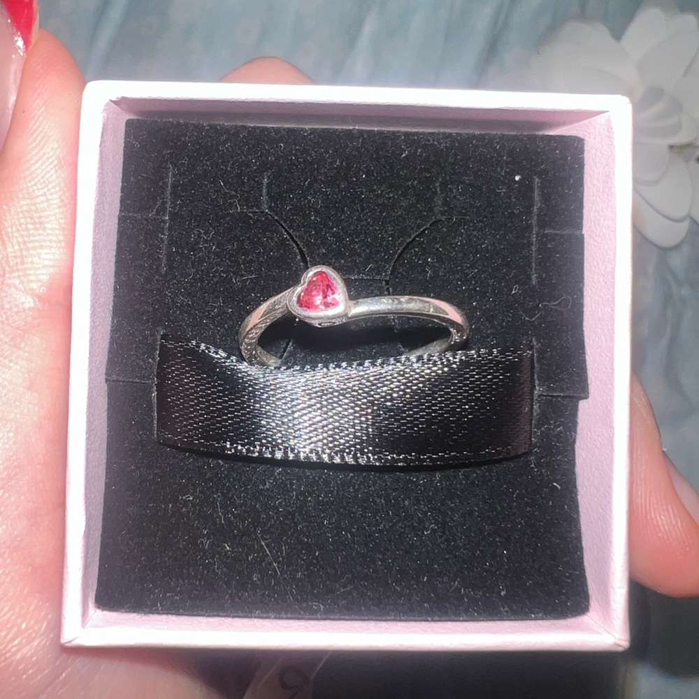 Pandora silver ring with pink heart Size 5.5/6